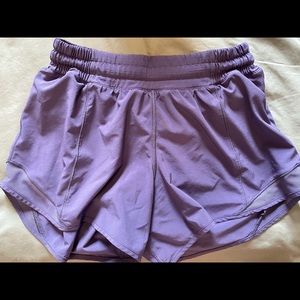 Lululemon hotty hot short